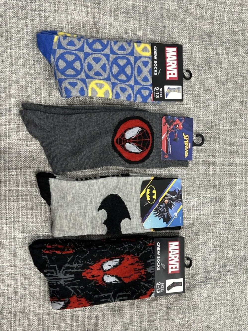 Lot of 4 Novelty Crew Socks Pop Culture Super Hero Spider-Man X-Men Batman DC